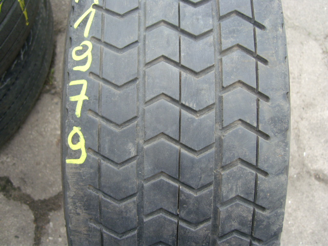Opona używana 265/70R19.5 Continental HDW