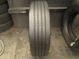 Opona używana 275/70R22.5 Continental BIEZNIKOWANA