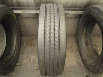 Opona używana 275/70R22.5 Bridgestone R227