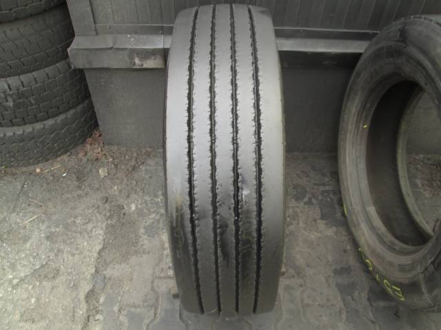 Opona używana 275/70R22.5 Goodyear METRO MCS