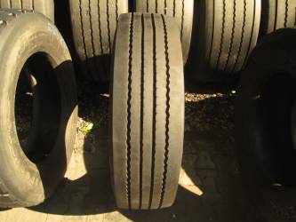 Opona używana 275/70R22.5 Dunlop BIEZNIKOWANA