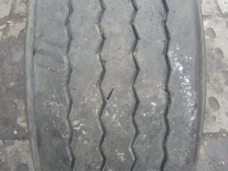 Opona używana 385/65R22.5 Dunlop BIEŻNIKOWANA