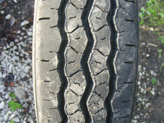 Opona używana 8R17.5 Firestone CVH2000