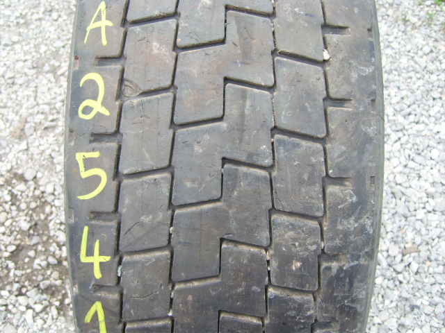 Opona używana 315/70R22.5 Michelin XDE2