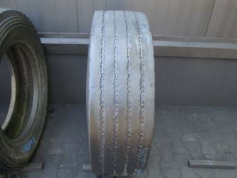 Opona używana 275/70R22.5 Michelin BIEZNIKOWANA