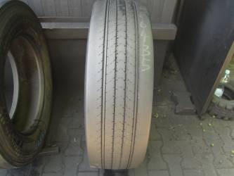 Opona używana 275/70R22.5 Bridgestone R227