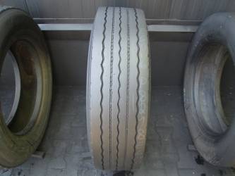 Opona używana 275/70R22.5 Dunlop BIEZNIKOWANA