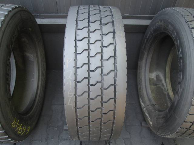 Opona używana 315/60R22.5 Yokohama TY517E