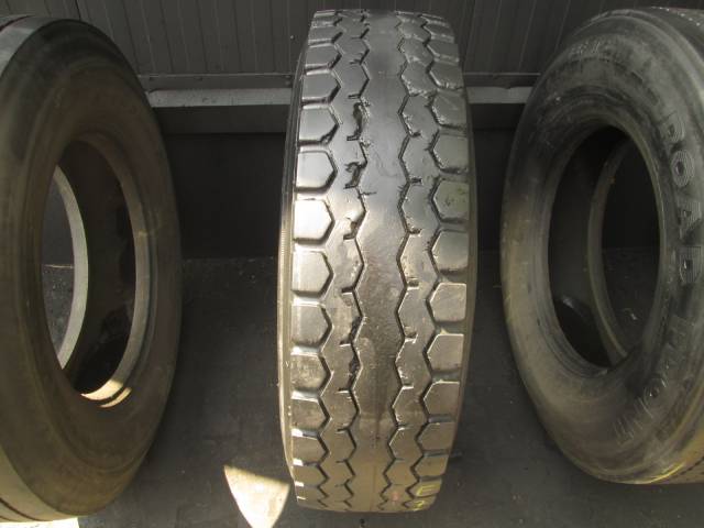 Opona używana 295/80R22,5 Toyo HYPER-RADIAL S