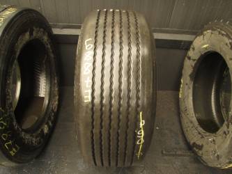 Opona używana 385/55R22,5 Dunlop BIEŻNIKOWANA