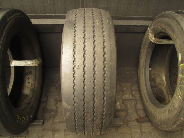 Opona używana 305/60R22,5 Continental HSR1