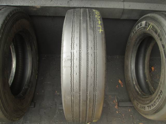 Opona używana 215/75R17,5 Michelin XZA2