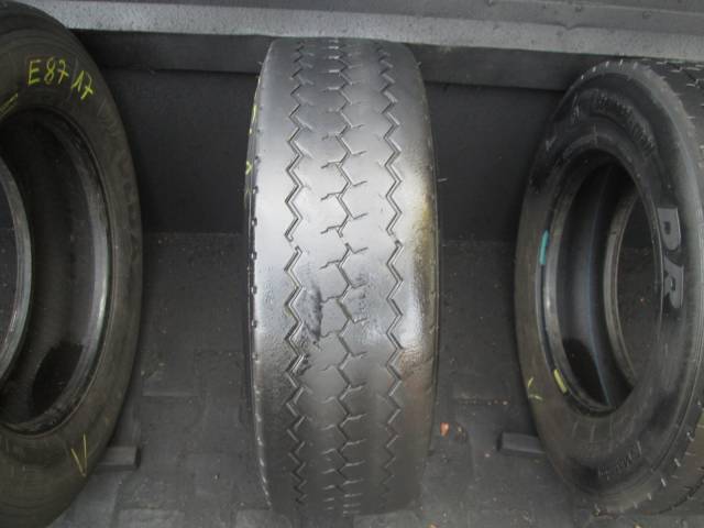 Opona używana 235/75R17,5 Aeolus AGC28