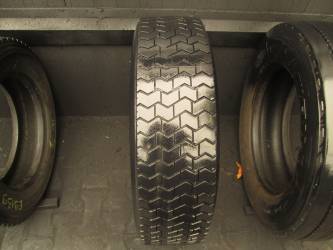 Opona używana 245/70R19,5 Continental BIEŻNIKOWANA