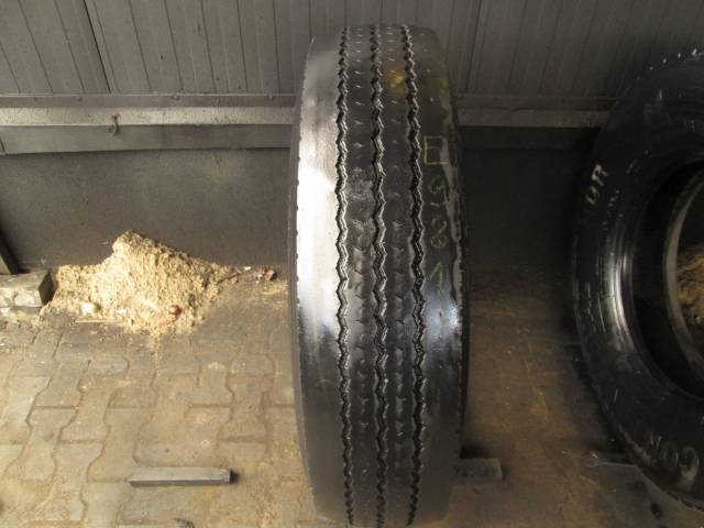 Opona używana 12R22,5 Toyo HYPARADIAL S