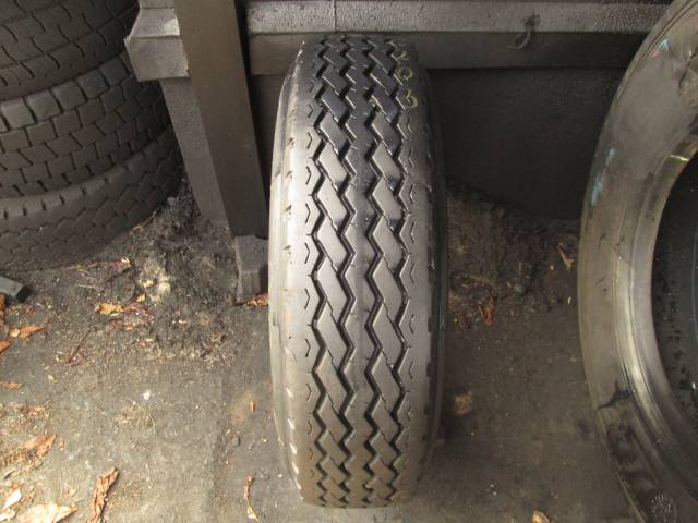 Opona używana 215/75R17,5 Continental RS415