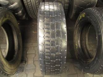 Opona używana 235/75R17,5 Continental BIEŻNIKOWANA