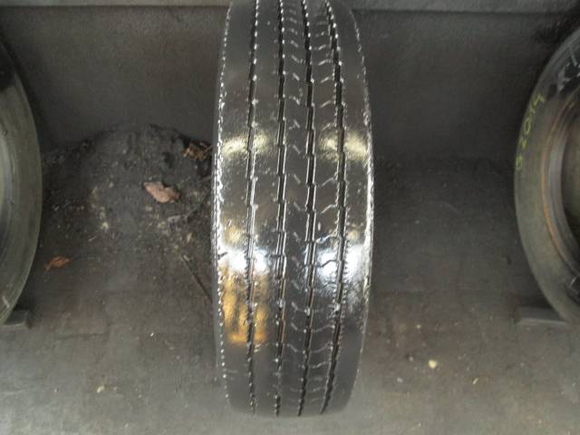 Opona używana 205/75R17,5 Goodyear RHSII