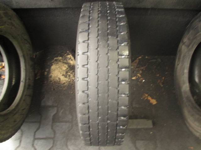 Opona używana 205/75R17,5 Pirelli MICHELIN XDE1