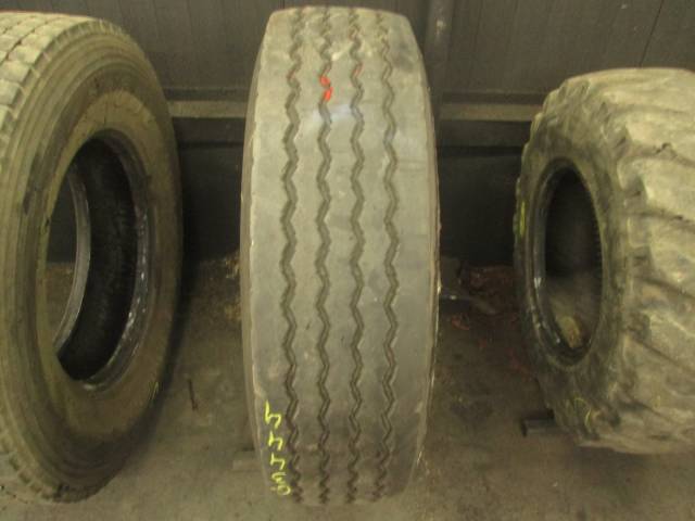 Opona używana 315/80R22,5 Michelin BIEŻNIKOWANA