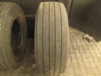 Opona używana 385/65R22,5 Bridgestone BIEŻNIKOWANA