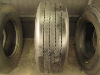 Opona używana 385/65R22,5 Bridgestone BIEŻNIKOWANA