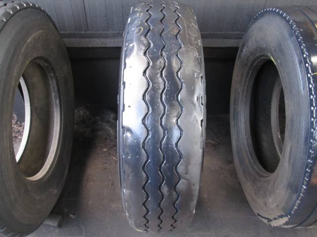 Opona używana 295/80R22,5 Continental HSC