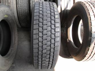 Opona używana 315/70R22,5 Bridgestone BIEŻNIKOWANA