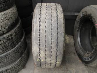 Opona używana 385/55R22,5 Pirelli ST01