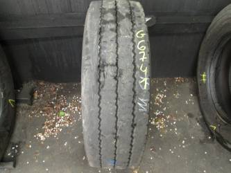 Opona używana 275/70R22,5 Pirelli MC88