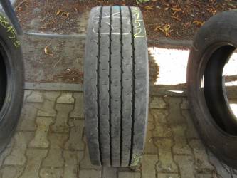 Opona używana 235/75R17,5 Michelin BIEŻNIKOWANA