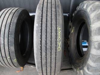 Opona używana 295/80R22,5 Michelin BIEŻNIKOWANA