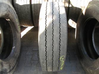 Opona używana 275/70R22,5 Pirelli MC88