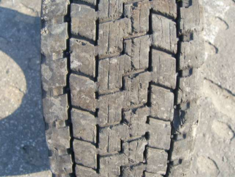 Opona używana 215/75R17.5 Hankook DH05