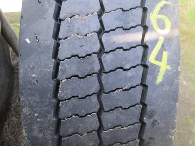 Opona używana 275/70R22,5 Dunlop .