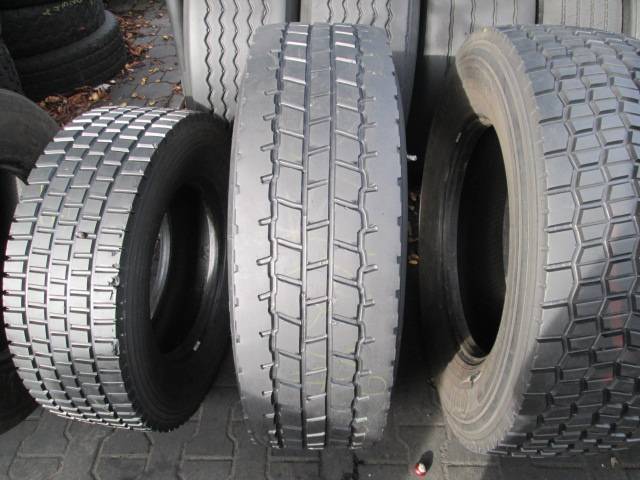 Opona używana 315/70R22,5 Uniroyal DH100