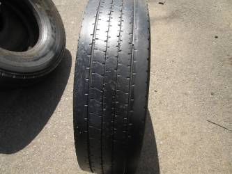 Opona używana 215/75R17,5 Goodyear RHDII