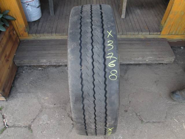 Opona używana 275/70R22,5 Hankook AU03
