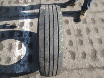 Opona używana 215/75R17,5 Falken RI151