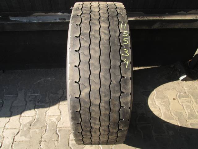 Opona używana 315/60R22,5 Bridgestone BIEŻNIKOWANA