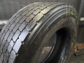 Opona używana 315/70R22,5 Bridgestone BIEŻNIKOWANA