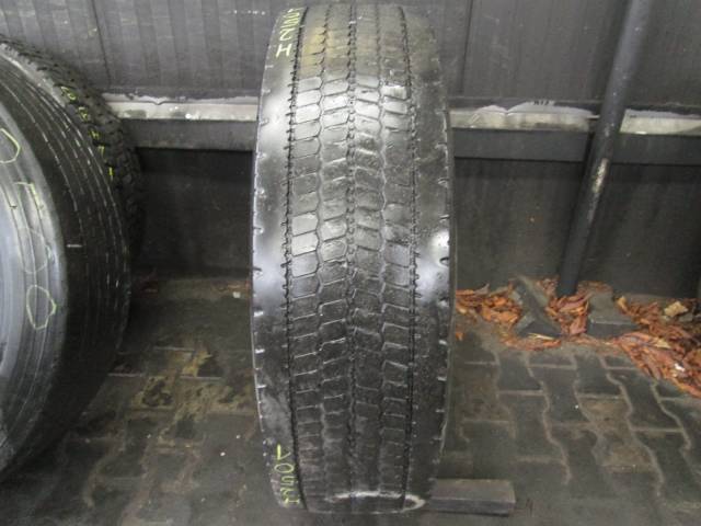 Opona używana 295/80R22,5 Michelin XDA2+