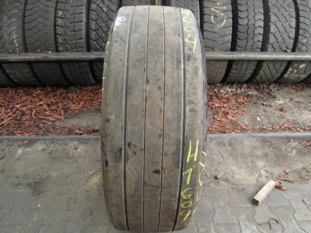 Opona używana 385/65R22,5 Pirelli BIEŻNIKOWANA