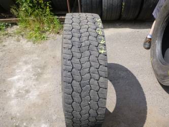 Opona używana 295/80R22,5 Bridgestone BIEŻNIKOWANA