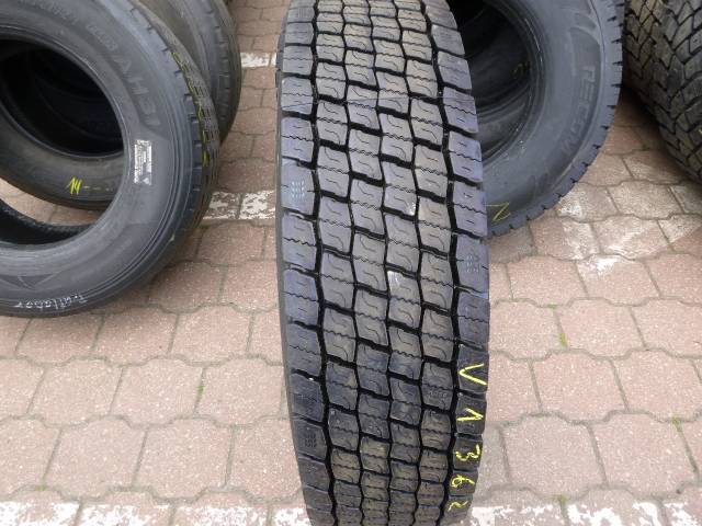 Opona używana 295/80R22,5 Continental BIEŻNIKOWANA