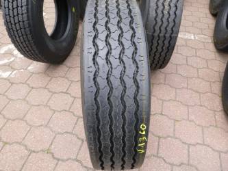 Opona używana 295/80R22,5 Nokian BIEŻNIKOWANA