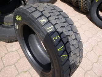 Opona używana 295/55R22,5 Goodyear BRIDGESTONE R-DRIVE 002