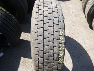 Opona używana 315/70R22,5 Dunlop BIEŻNIKOWANA