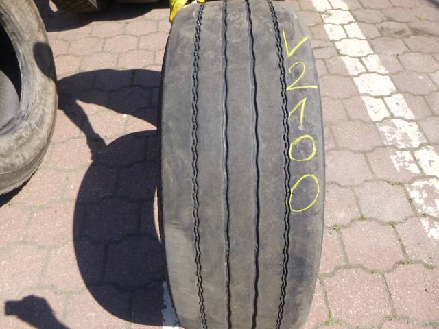 Opona używana 315/60R22,5 Pirelli FH01