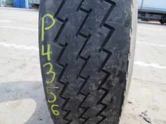 Opona używana 295/80R22.5 Dunlop BIEŻNIKOWANA